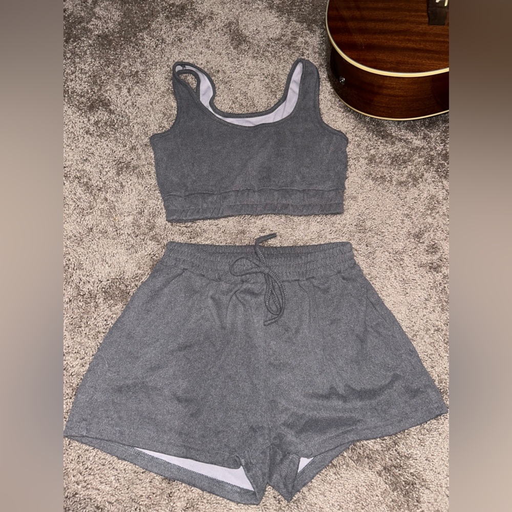 matching grey short/crop tank set size small